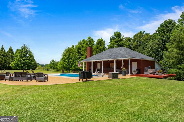 240 Community House Road, Barnesville, GA 30204