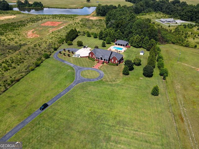 240 Community House Road, Barnesville, GA 30204