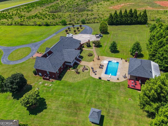 240 Community House Road, Barnesville, GA 30204