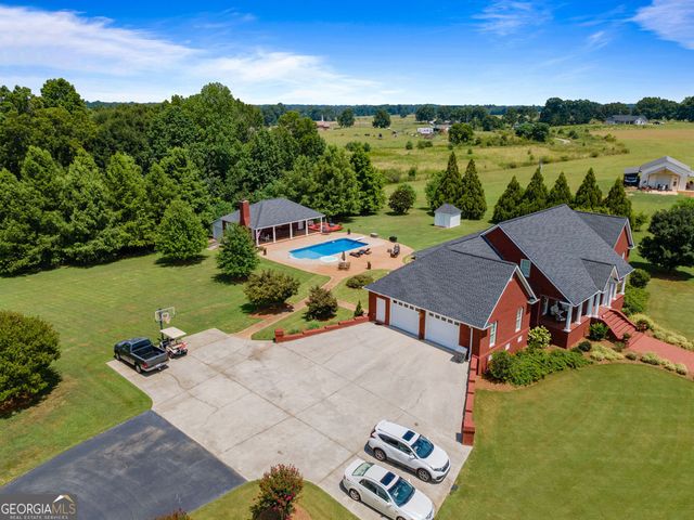 240 Community House Road, Barnesville, GA 30204
