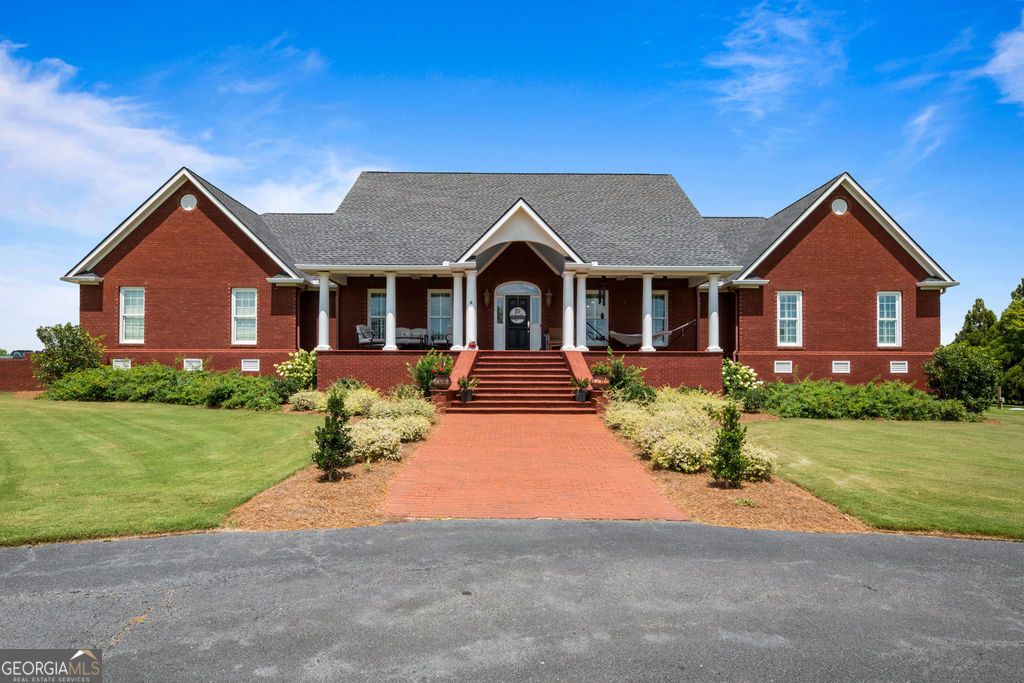 240 Community House Road, Barnesville, GA 30204