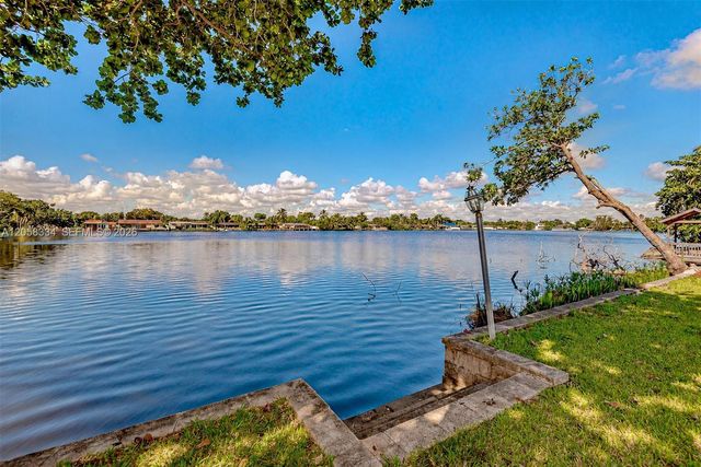 20950 NE 25th Ct, Miami, FL 33180