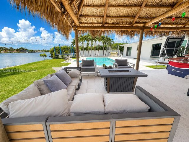 20950 NE 25th Ct, Miami, FL 33180