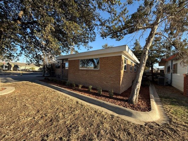 1908 E 14th St, Odessa, TX 79761