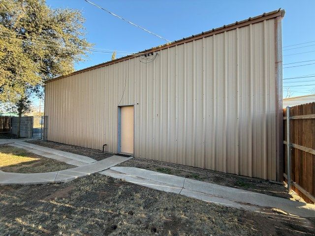 1908 E 14th St, Odessa, TX 79761