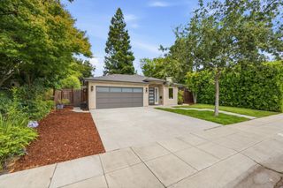 735 Coastland Drive, Palo Alto, CA 94303