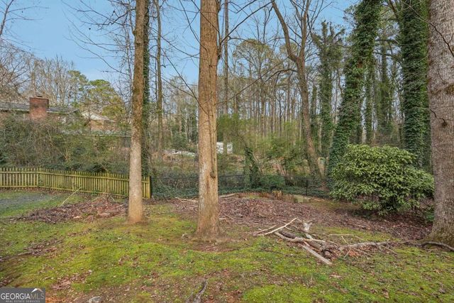 2121 Skytop Drive, Stone Mountain, GA 30087