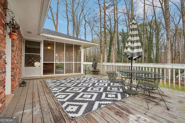 2121 Skytop Drive, Stone Mountain, GA 30087