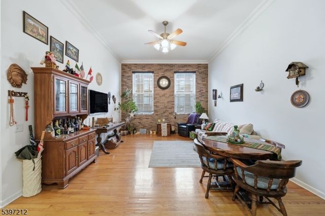 19 Market St 205, Paterson City, NJ 07501