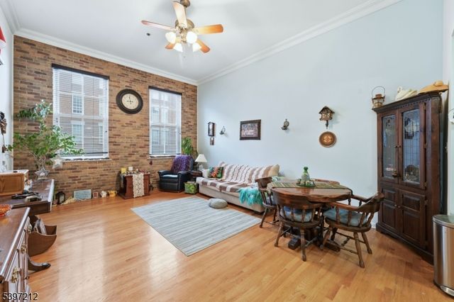 19 Market St 205, Paterson City, NJ 07501
