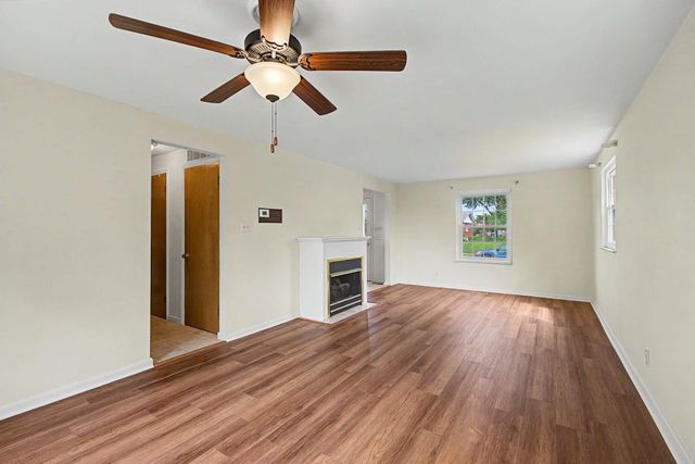 633 Sharon Drive 633 Sharon Drive, Fairborn, OH 45324