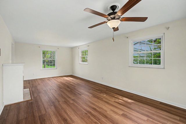 633 Sharon Drive 633 Sharon Drive, Fairborn, OH 45324