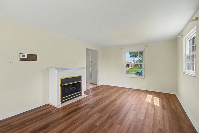 633 Sharon Drive 633 Sharon Drive, Fairborn, OH 45324