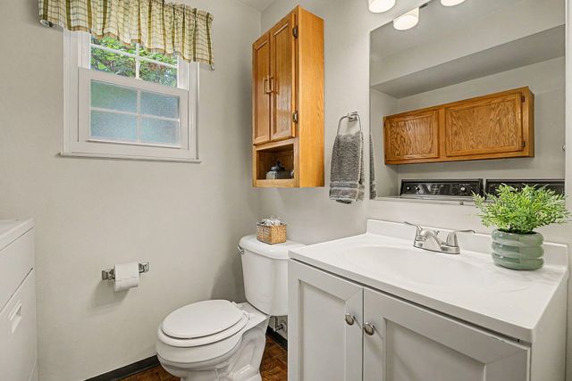633 Sharon Drive 633 Sharon Drive, Fairborn, OH 45324