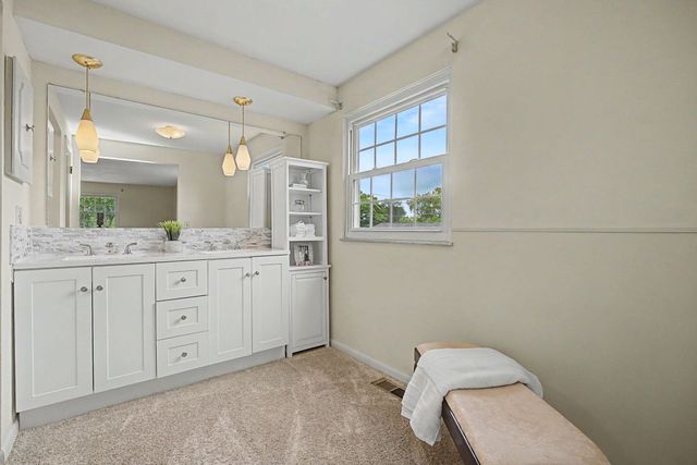 633 Sharon Drive 633 Sharon Drive, Fairborn, OH 45324