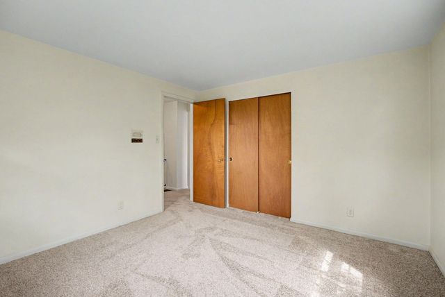 633 Sharon Drive 633 Sharon Drive, Fairborn, OH 45324