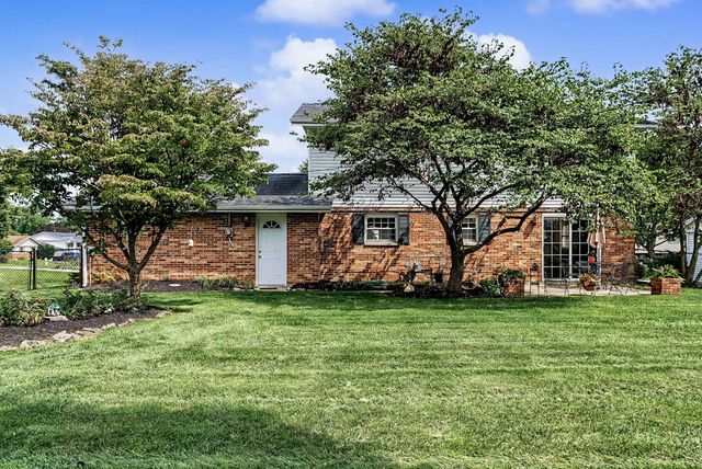633 Sharon Drive 633 Sharon Drive, Fairborn, OH 45324