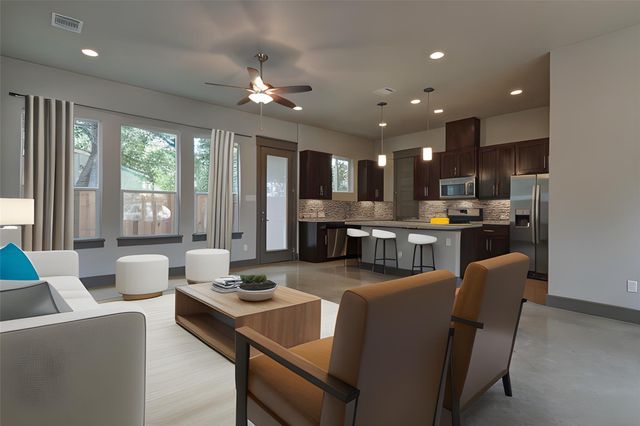 923 E 37th ST, Austin, TX 78705