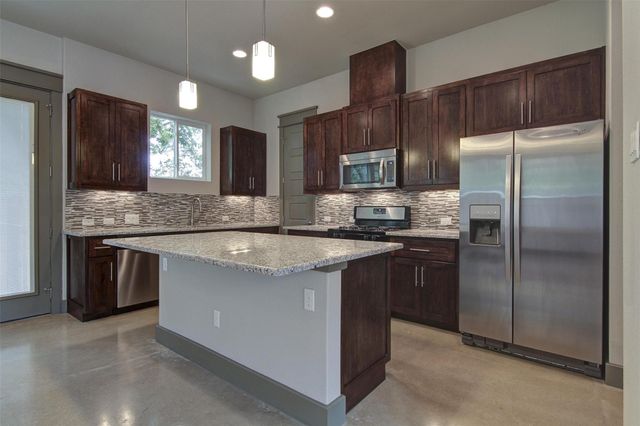 923 E 37th ST, Austin, TX 78705