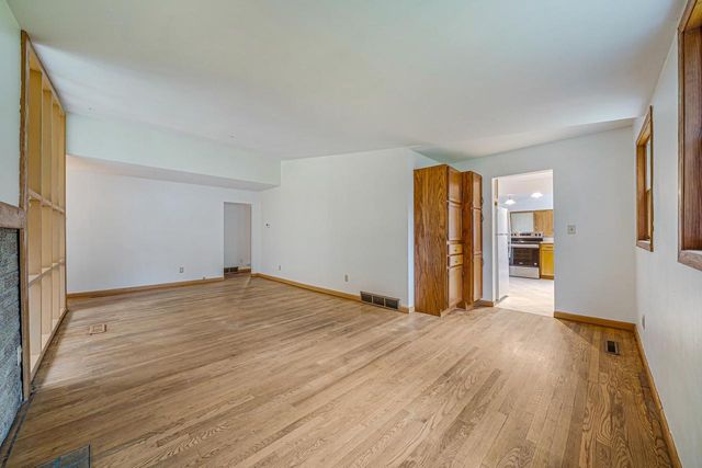 1004 WERNER ALLEN ROAD, New London, WI 54961