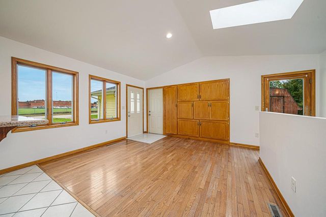 1004 WERNER ALLEN ROAD, New London, WI 54961