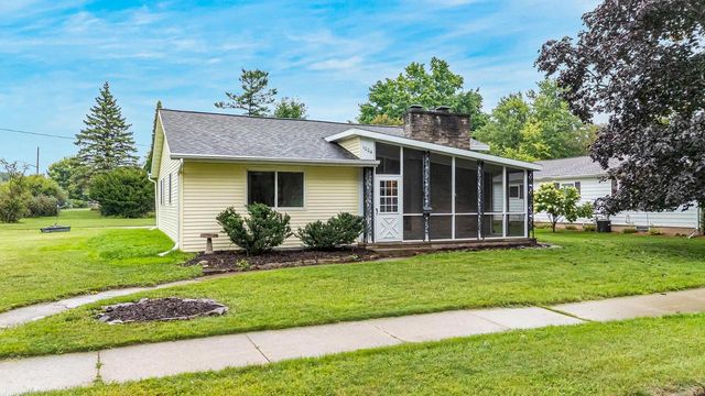 1004 WERNER ALLEN ROAD, New London, WI 54961