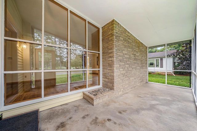 1004 WERNER ALLEN ROAD, New London, WI 54961