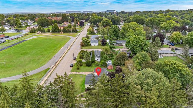 1004 WERNER ALLEN ROAD, New London, WI 54961