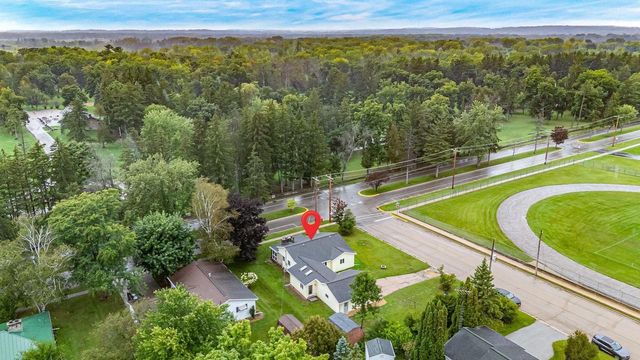 1004 WERNER ALLEN ROAD, New London, WI 54961