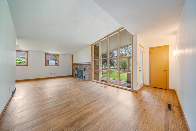 1004 WERNER ALLEN ROAD, New London, WI 54961