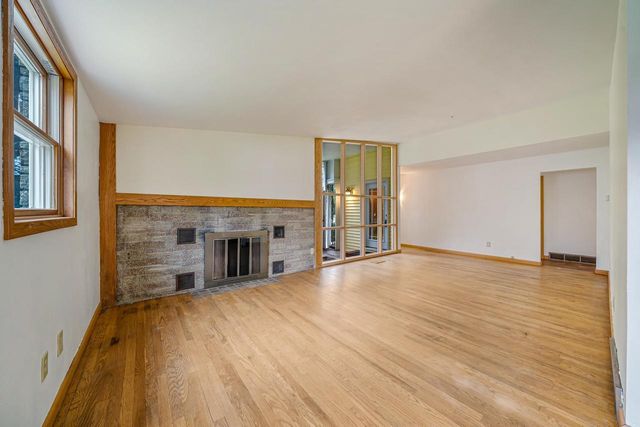 1004 WERNER ALLEN ROAD, New London, WI 54961