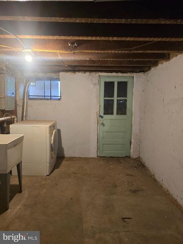724-00 W WINGOHOCKING ST, Philadelphia, PA 19140