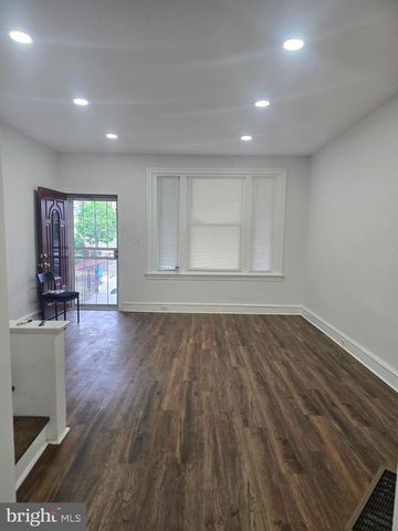724-00 W WINGOHOCKING ST, Philadelphia, PA 19140