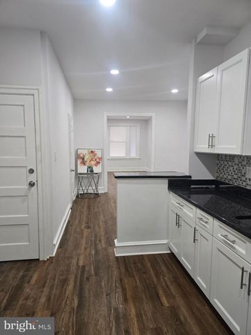 724-00 W WINGOHOCKING ST, Philadelphia, PA 19140