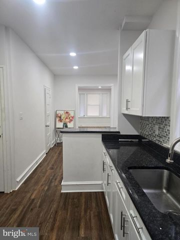 724-00 W WINGOHOCKING ST, Philadelphia, PA 19140