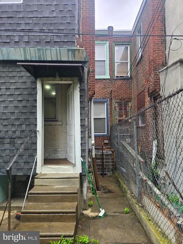 724-00 W WINGOHOCKING ST, Philadelphia, PA 19140