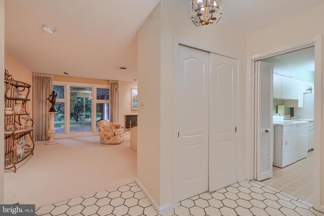 7900 IVY LN, Baltimore, MD 21208