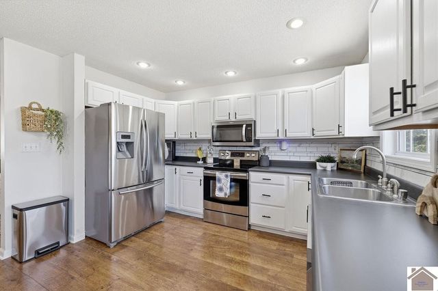 55 Heather Ln, Benton, KY 42025