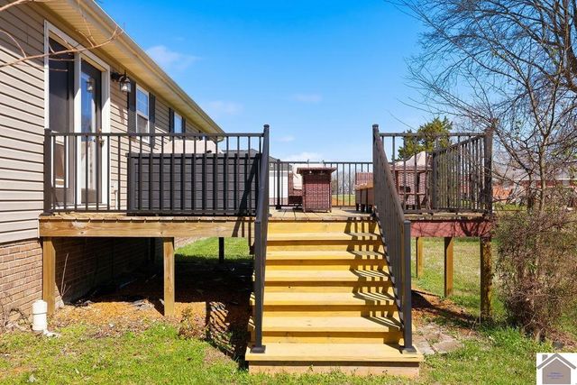 55 Heather Ln, Benton, KY 42025