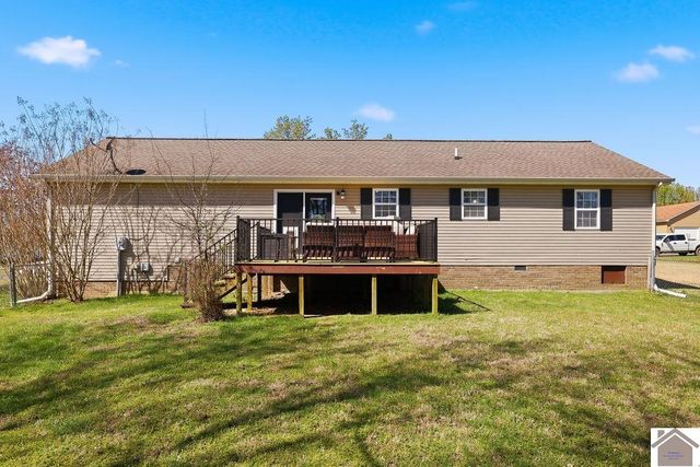 55 Heather Ln, Benton, KY 42025