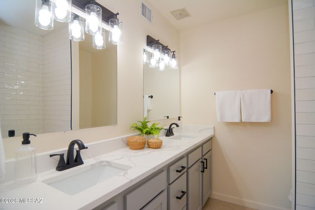 3022 E 6th Street, Tucson, AZ 85716