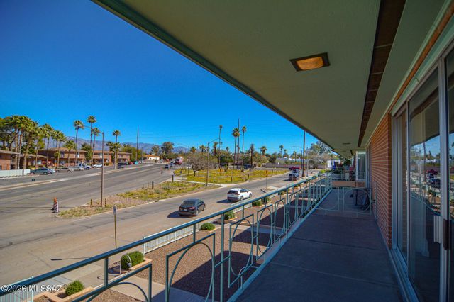 3022 E 6th Street, Tucson, AZ 85716