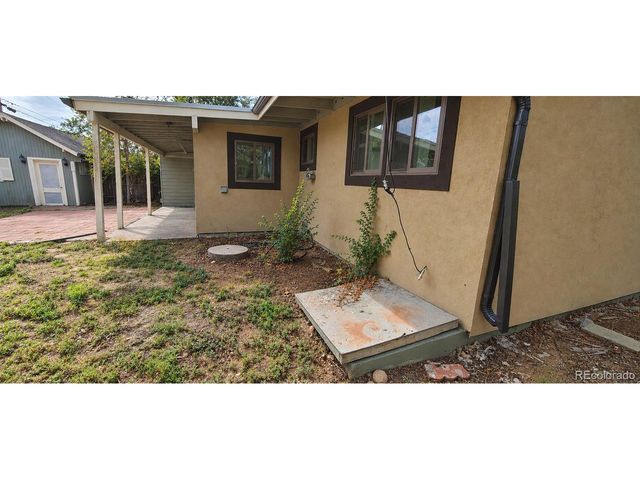 4420 Gladiola St, Golden, CO 80403