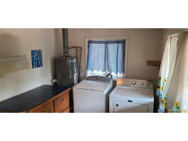 4420 Gladiola St, Golden, CO 80403