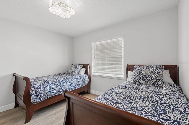 3074 LAKE BAYSHORE DR O-120, Bradenton, FL 34205
