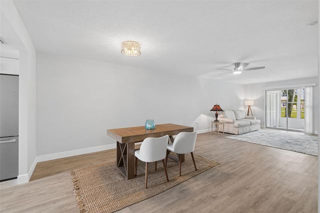 3074 LAKE BAYSHORE DR O-120, Bradenton, FL 34205