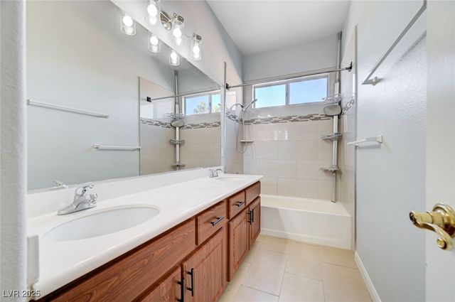 9684 Summer Cypress Street, Las Vegas, NV 89123