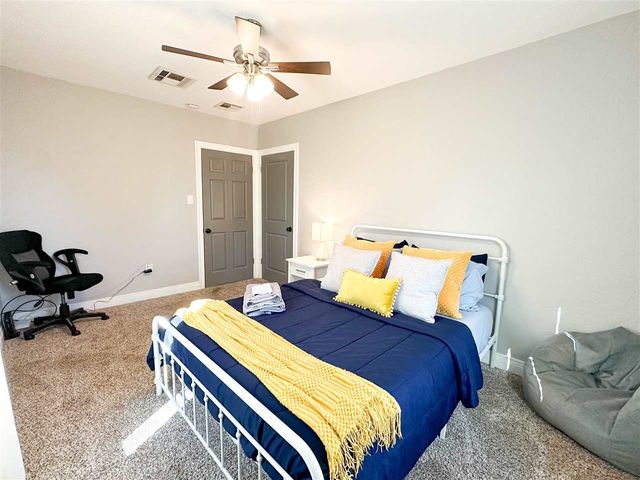 711 NW 13th St, Lawton, OK 73507