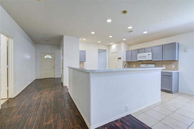 14027 Coveney Drive, Houston, TX 77090