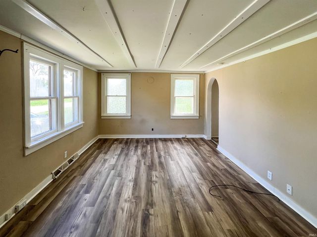 1503 E 21st Street, Muncie, IN 47302